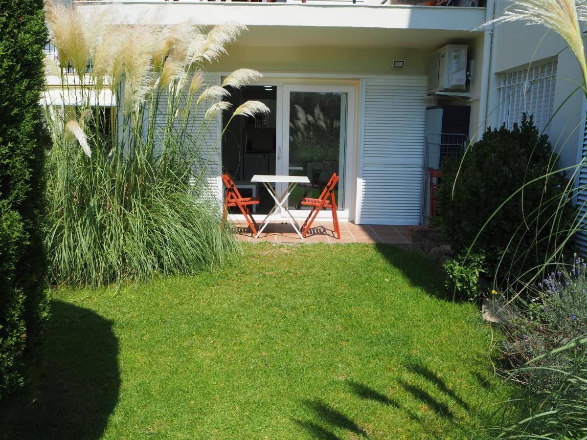 Apartament Amb Piscina I Aparcament - Baixos Amb Jardinet Calella De Palafrugell Ngoại thất bức ảnh