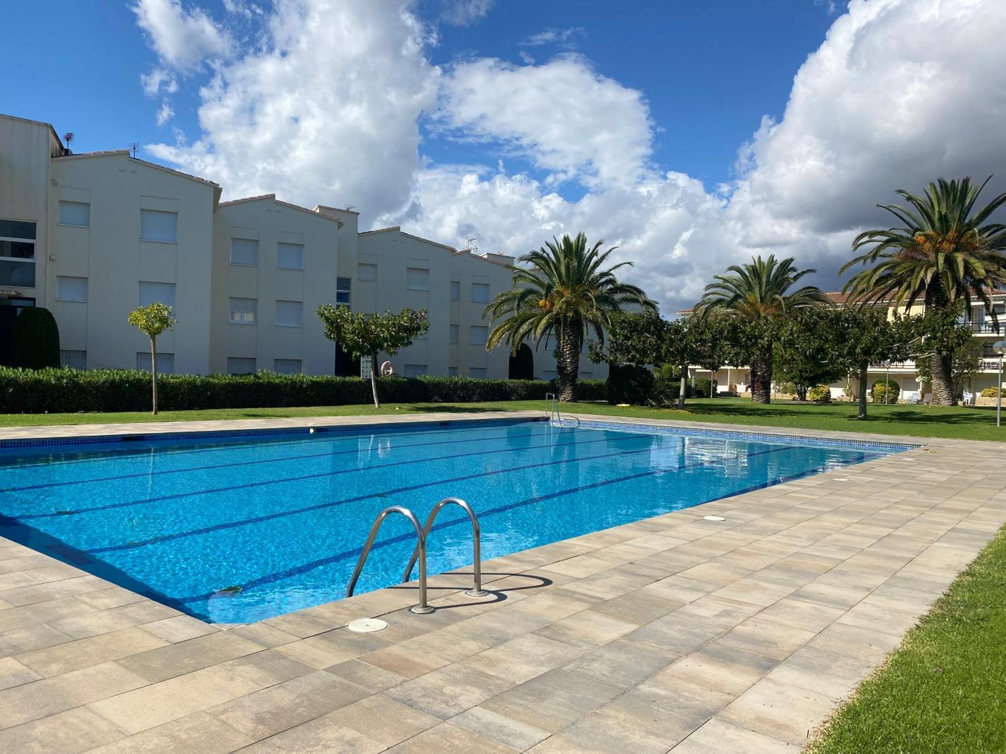 Apartament Amb Piscina I Aparcament - Baixos Amb Jardinet Calella De Palafrugell Ngoại thất bức ảnh